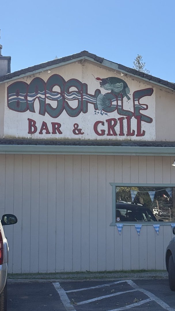 Bar and restaurant near Shasta Lake.